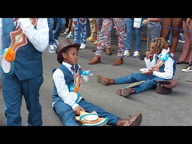 New Orleans kids second line #neworleansculture #carshow #secondline #secondline