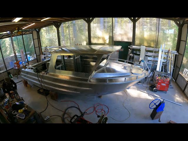 Winter Harbour 23 welded aluminum boat build time lapse