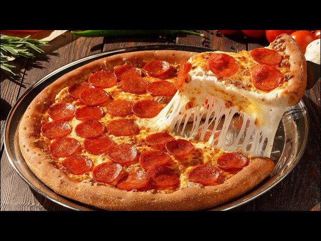 Pizza Hut's Employees Are Warning Us About These Terrible Items