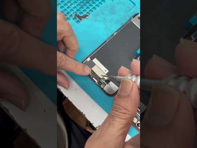 iPhone 11 inside fix
