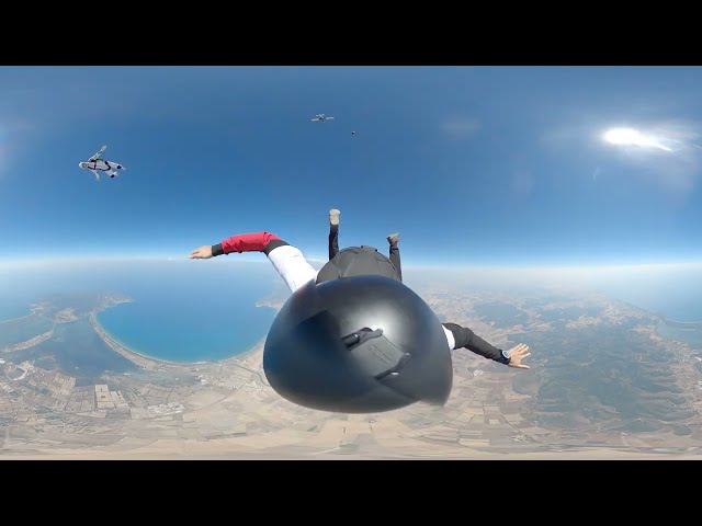 Skydiving Jump - Tracking with Gianma & Giulia - 103° jump [GIANMA] [360°]