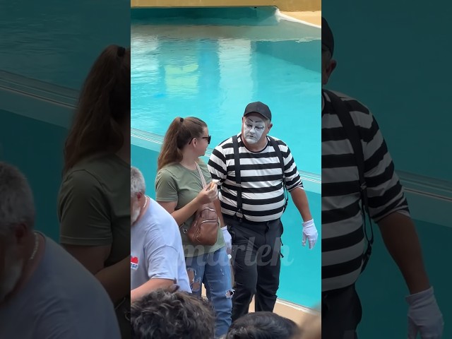 Tom the famous Seaworld mime