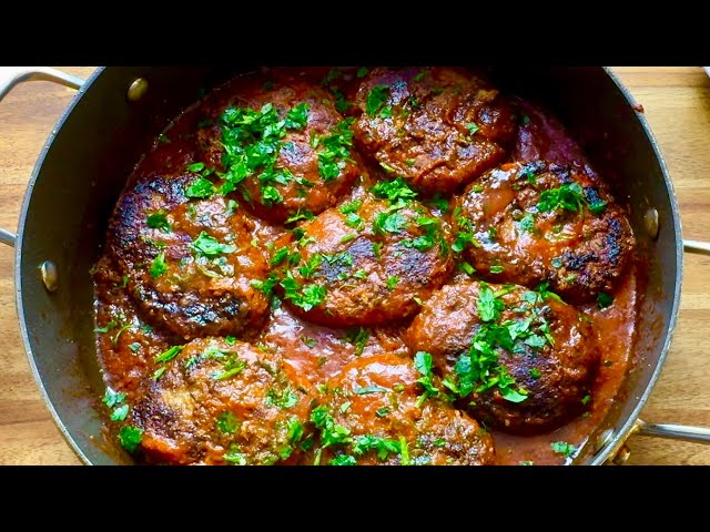 Mouthwatering Breaded Beef Cutlets in Red Sauce | Easy Recipe!