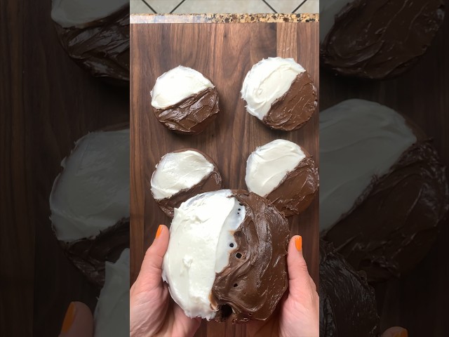 How to make Half Moon Cookies 🌗 Super Easy! #cookies #cookout #july4th #desserts #baking #utica