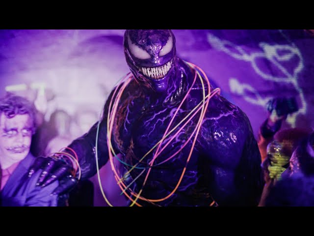 Venom: Carnage liberado (2021) Venom en la fiesta