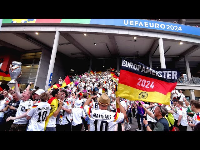 🇩🇪 Deutsche Fans feiern 2-0 in Stuttgart I EURO 2024 I Cannstatter Kurve in Schwarz-Rot-Gold