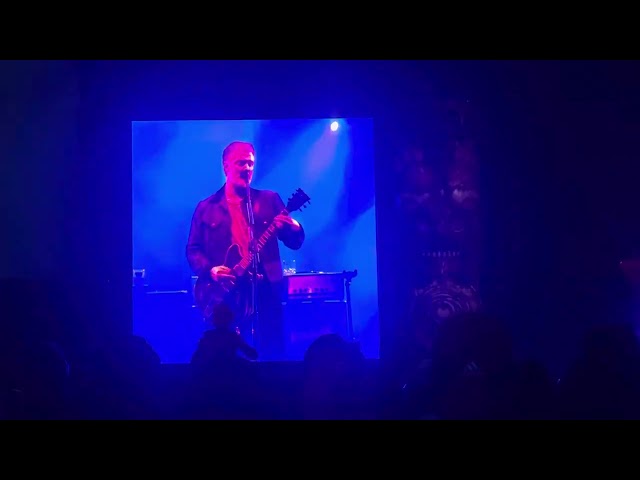 Queens of the Stone Age - Straight Jacket Fitting - Download 2024