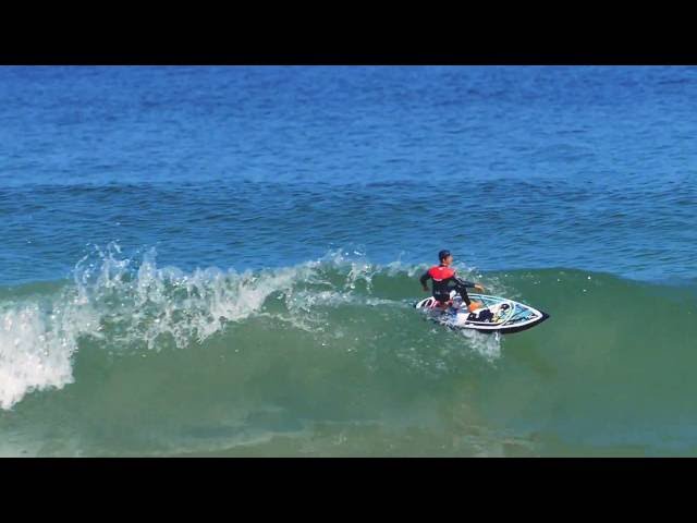 Small wave surfing | KYOSHO RC SURFER 3