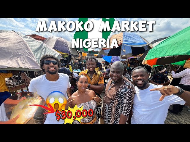 A Ghanaian visiting Nigeria Makoko Market & UNILAG for the first time-Nigeria Vlogs