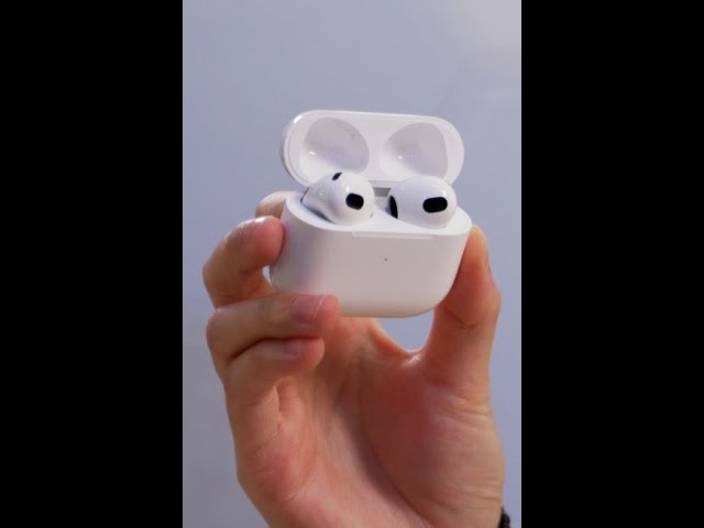 Spatial Audio & Dynamic Head Tracking Comes To AirPods 3rd Gen! #shorts