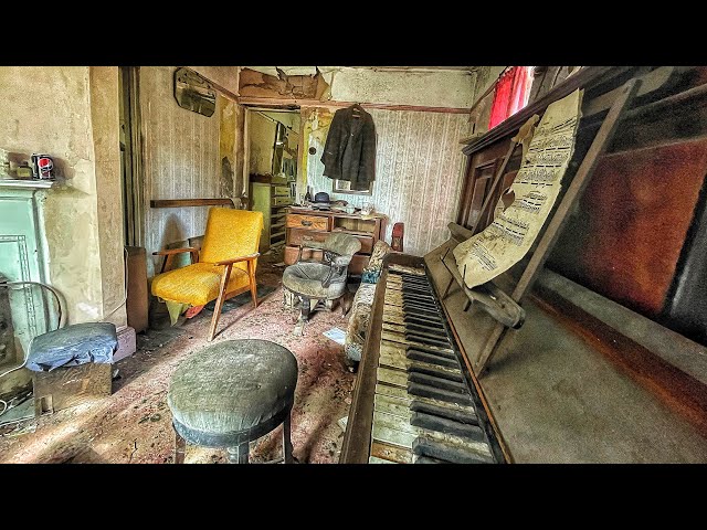 Abandoned Musicians Time Capsule House Every Left Inside (Abandoned Places UK)