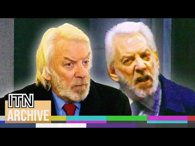 Donald Sutherland in Rehearsal and Backstage Interview (2000)