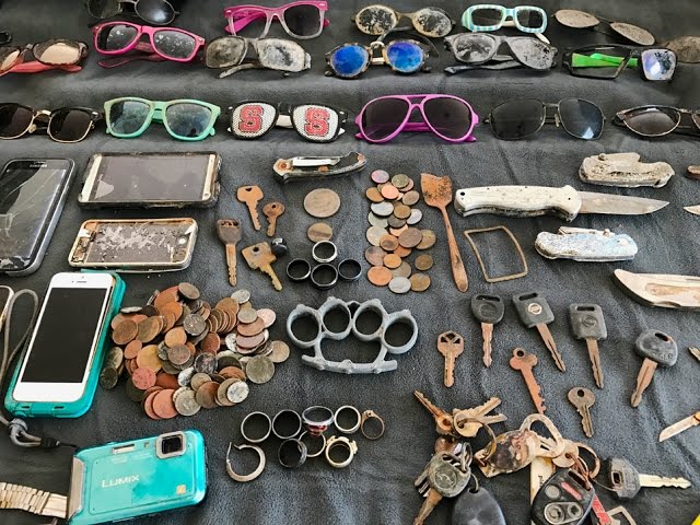 River Finds! - Rings, Coins, Knives and Sunglasses! | Nugget Noggin
