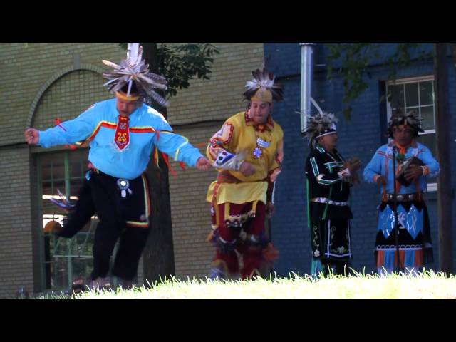 Iroquois Village - dance performance - NYSFair 2012 (6)