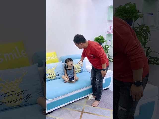 Daughter Gets Scared When She Meets Her Brother 🤭