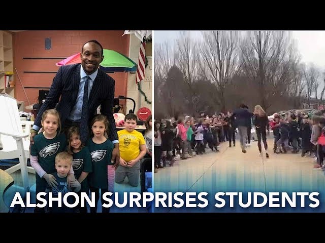 Eagles player surprises kids that wrote him encouraging letters