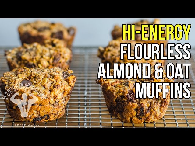 Flourless Oat & Almond Butter Muffins with Goji & Dark Chocolate / Muffins Sin Harina
