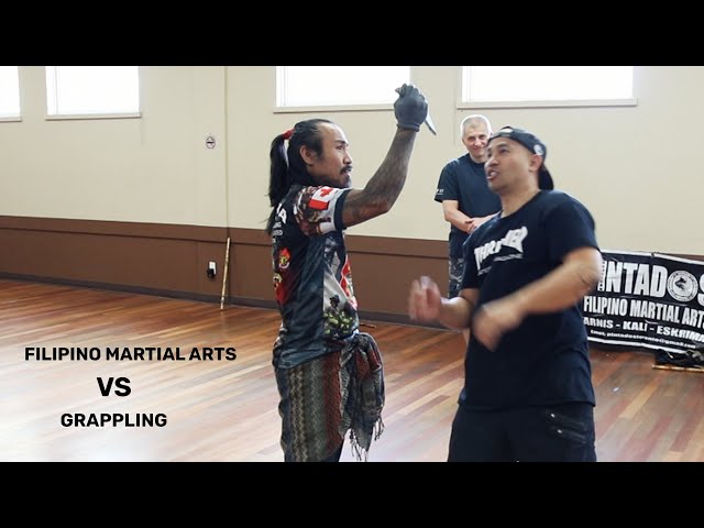 KNIFE DEFENSE! Filipino Martial Artist VS Grappler