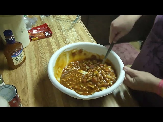 BBQ baked beans with weiners and onions