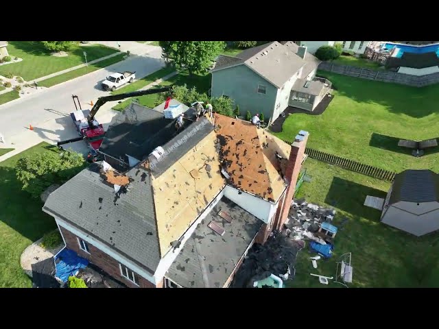 ABC Supply Co Roofing Boom Up Delivery