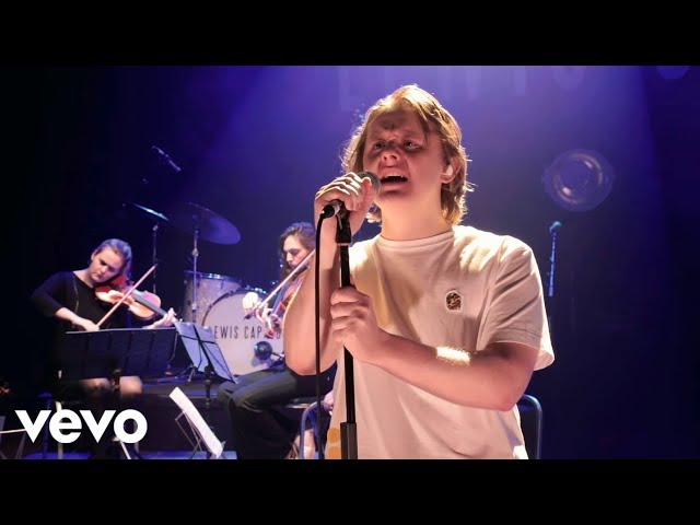 Lewis Capaldi - Someone You Loved (Live from Shepherd’s Bush Empire, London)
