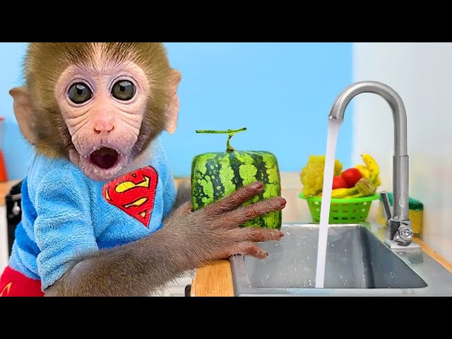 Bebe Mono BonBon Desayuna y Cosecha Frutas y Nada con Mejores Amigos - MONO BONBON ESP