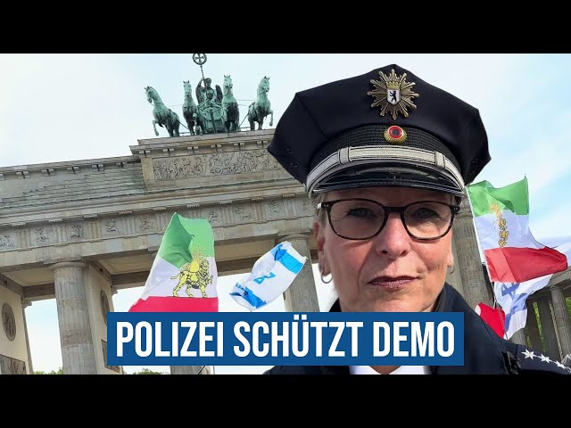 14.04.2024 Berlin Polizei schützt Demo gegen Iranangriff auf Israel Brandenburger Tor Anja Dierschke