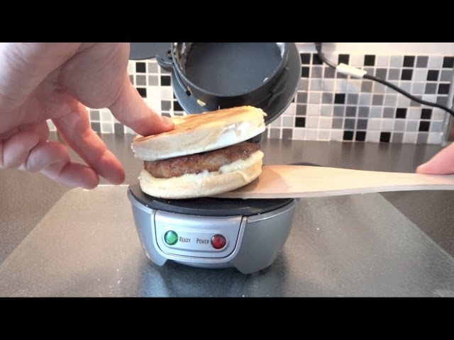 Trying out a Hamilton Beach Breakfast Sandwich Maker in the UK (2013 Video - Old Info)