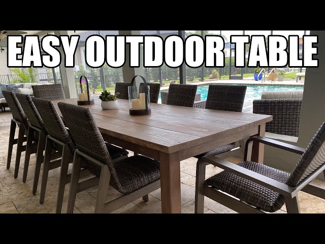How to Build an Easy Outdoor Table that Seats 10!