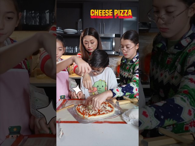 Making “Home Alone” Cheese pizza with my kids! #25daysofchristmas