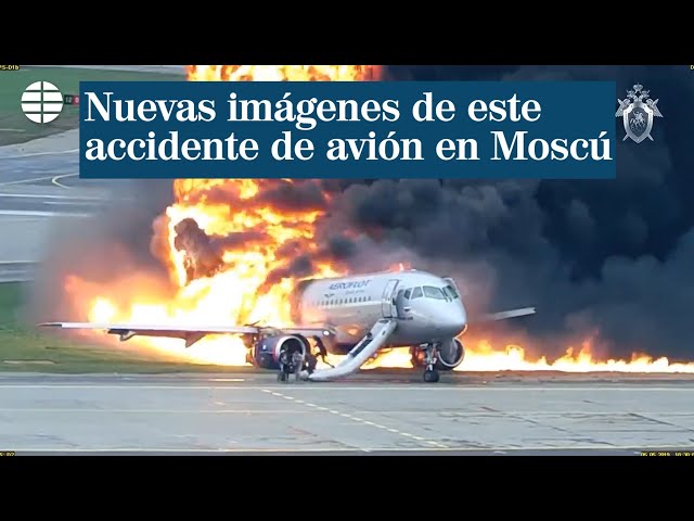 Revelado el impactante vídeo del accidente de este avión en Moscú | EL MUNDO
