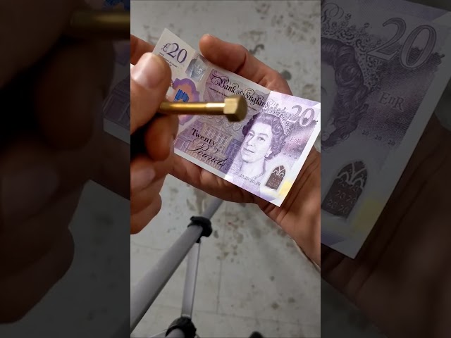 £20 Note Security Feature You've Never Noticed...