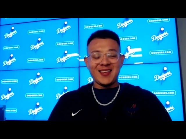 Julio Urias says he knows his fellow Mexicans have his back; Dodgers faces the Giants in Game 5