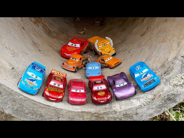 Looking For Lightning McQueen: Doc Hudson, Chick Hicks, Fillmore, Lizzie, Sheriff