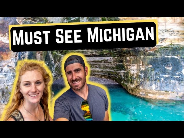 Glass Bottom Shipwreck Tour (Munising Michigan)