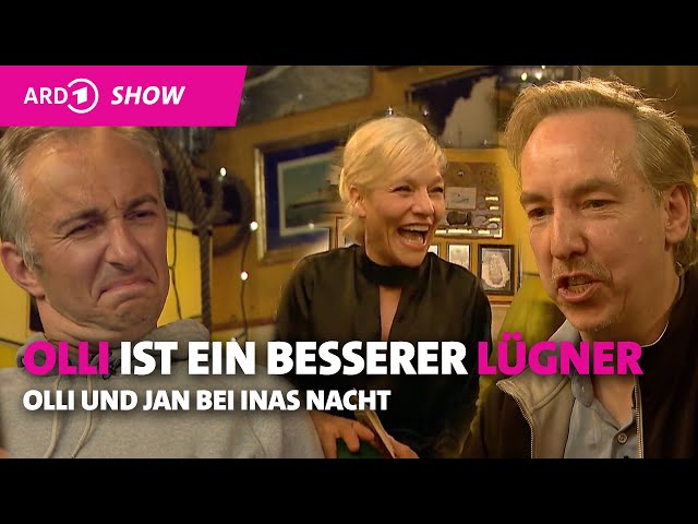 Olli Schulz lügt bei "Fest & Flauschig" #shorts