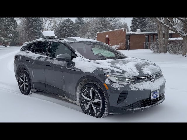Snow Day With A Volkswagen ID.4 AWD! Here's How It Handles Cold Weather With No Modifications