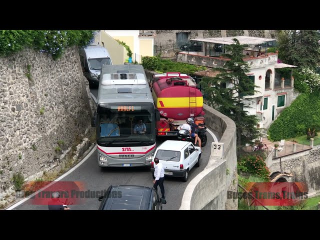 Bus Driving: Amalfi Coast. So you think you're a good bus driver?