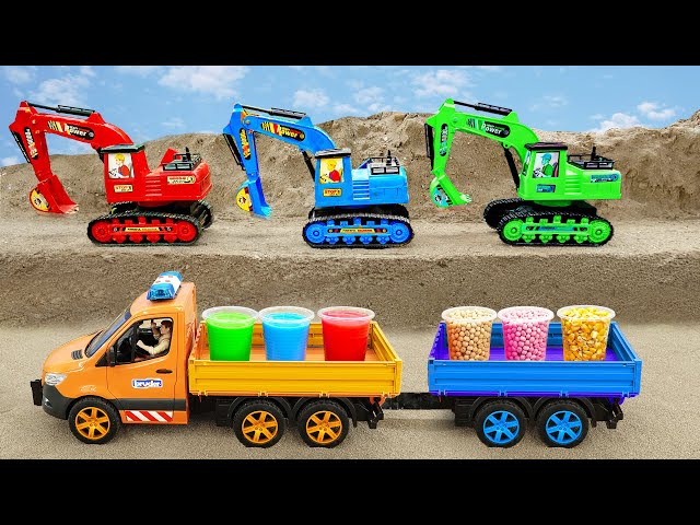 Máy xúc, xe tải, xe lu, cần cẩu cùng nhau làm đường đi ở nông trại vui nhộn - Bé Cá ô tô đồ chơi