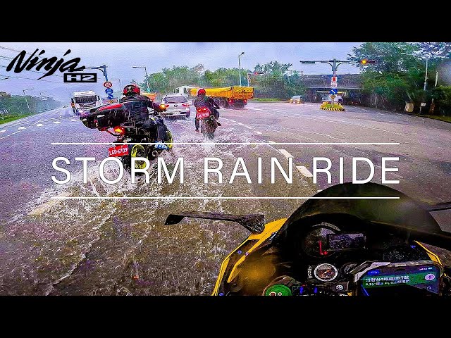 Storm Rain Ride Ninja H2 In Taiwan / 台灣暴雨中騎Ninja H2 ASMR