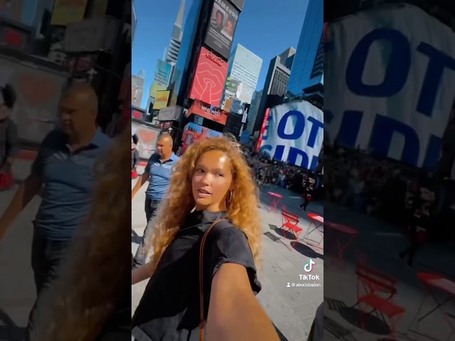 NYC is just as magical as the movies #vlog