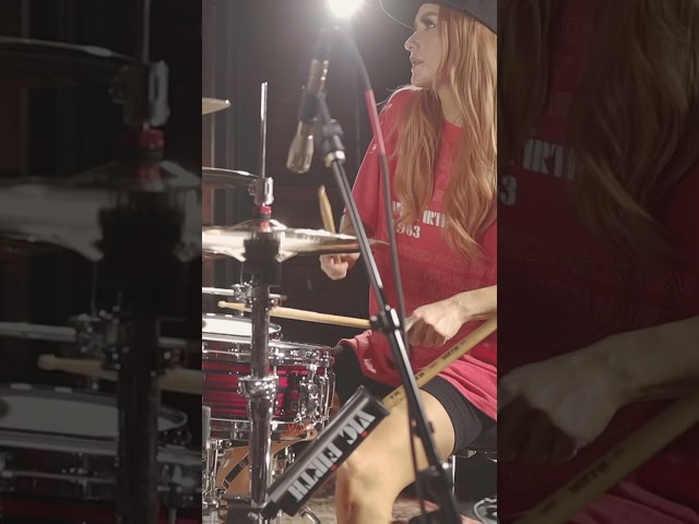 Lina Anderberg plays "I Wish I Knew" with our new Terra 5A drumsticks. Watch the full video now!