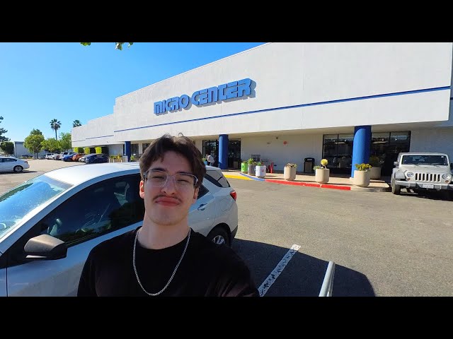 FIRST ever trip to MicroCenter | lil vlog 🖥