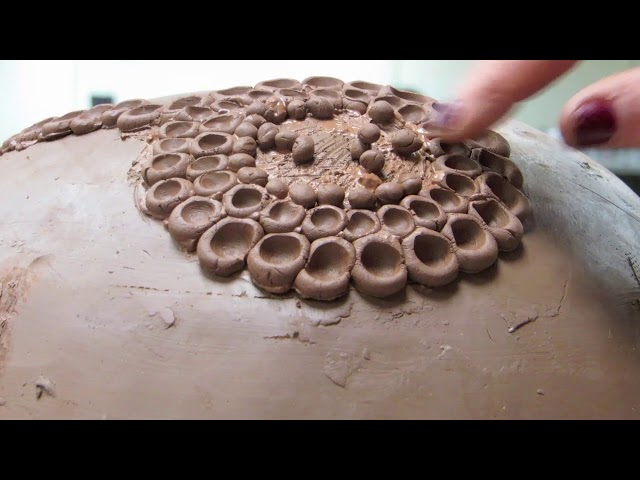 POTTERY BY BARBARA SYLVANE PRESENTS THE MAKING OF MY SIGNATURE PIECE OF POTTERY