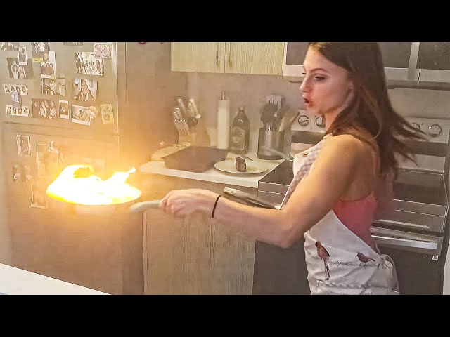 Idiots In The Kitchen! Funny Food Fails
