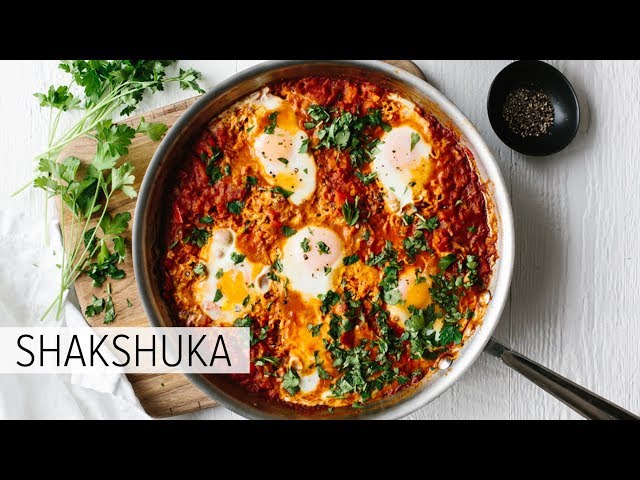 SHAKSHUKA | healthy breakfast recipe (or anytime of day recipe)
