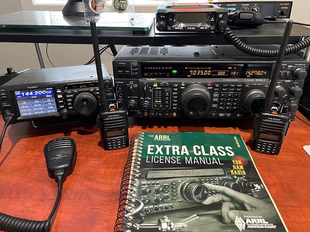 Ham Radio For SHTF Communication | This Will Work When Everything Else Fails