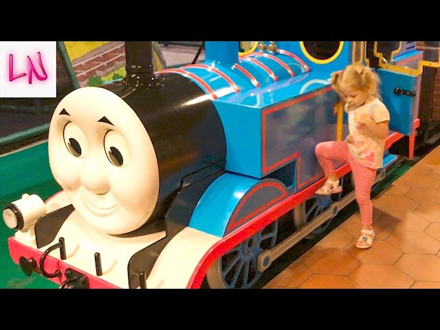 A VLOG THOMAS city For children and kids like in the Movie Thomas and His Friends Entertainment