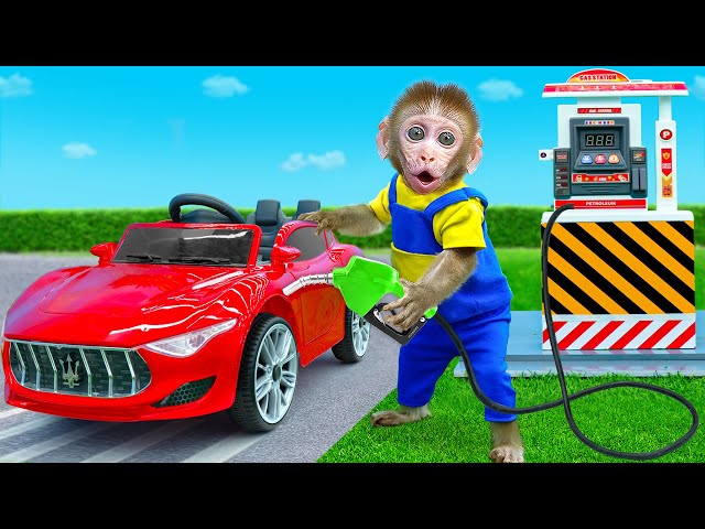 Kiki Monkey pretend play as gas station attendant and get thief | KUDO ANIMAL KIKI