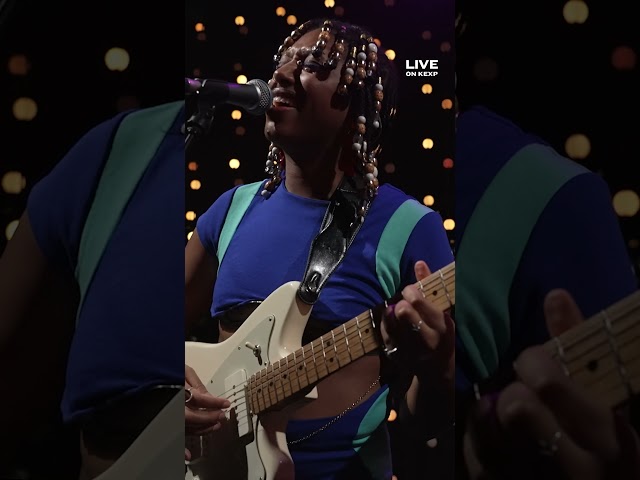 Seattle's neo-soul, psych R&B band Day Soul Exquisite is now Live on KEXP